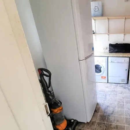 *ra9bc* For Your Relaxed & Cosy + Free Parking + Free Fast Wifi * 홈스테이 *