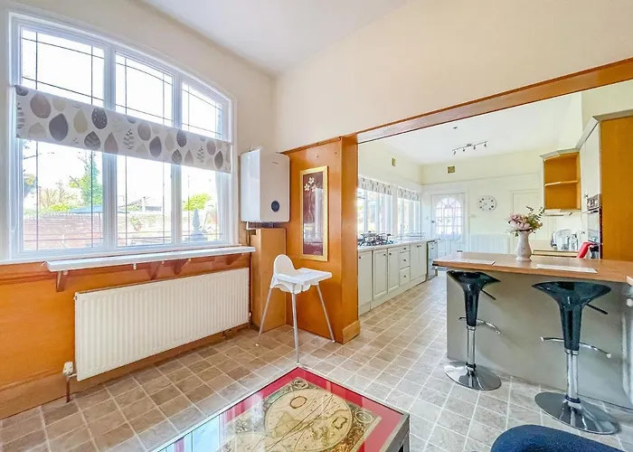 Δωμάτια σε οικογενειακή κατοικία *ra9bc* For Your Relaxed & Cosy + Free Parking + Free Fast Wifi * *