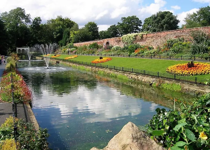 Quarto em Acomodações Particulares *ra9bc* For Your Relaxed & Cosy + Free Parking + Free Fast Wifi *